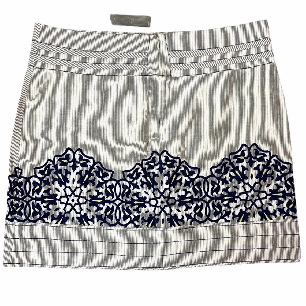 Anthro Floreat Beige/Blue Thorny Thicket Embroidered Linen Blend Skirt Size 14 - Picture 2 of 9